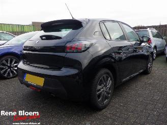skadebil auto Peugeot 208 1.2 Puretech Active Pack 2022/3