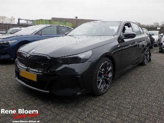 Schadeauto BMW i5 M60 XDrive 84kWh 601pk Full Option 2025/3