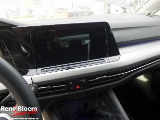 Volkswagen Golf 1.0 TSI Life 5drs Navi picture 15