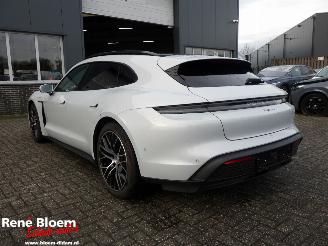 Porsche Taycan Sport Turismo 105kwh Performance + Battery picture 2