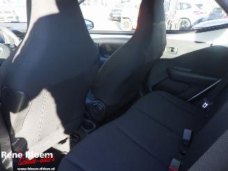 Toyota Aygo 1.0 VVT-I X-Fun 5drs Airco picture 14