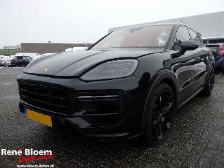 Voiture accidenté Porsche Cayenne TURBO E-HYBRID GT Coupe 4.0 740pk 2024/3