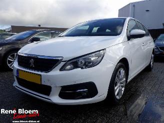 Schadeauto Peugeot 308 1.2 Puretech Blue Active Clima 5drs 2021/5
