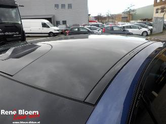 BMW 5-serie 520i M-pakket Full Option 190pk picture 11