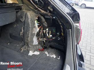 BMW 3-serie 318i 136pk Aut picture 15