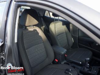 Kia Stonic 1.0 T-GDI MHEV Dynamicline picture 12