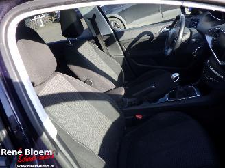 Peugeot 308 SW 1.6 BlueHDI Blue Lease Executive picture 13