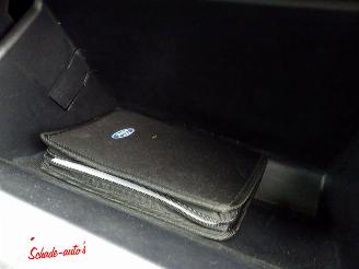 Ford Kuga 2.5 PHEV ST-Line 152pk Aut picture 17