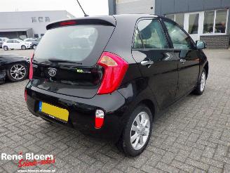 Kia Picanto 1.0 CVVT Super Pack picture 4