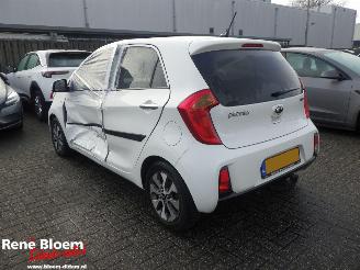 Kia Picanto 1.0 CVVT Comfort PlusLine Navigator picture 5