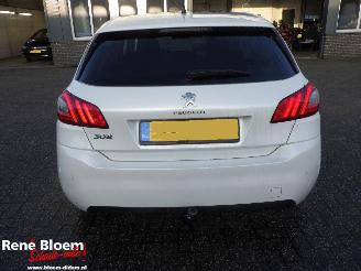 Peugeot 308 1.2 PureTech Blue Lease Executive 110pk picture 3