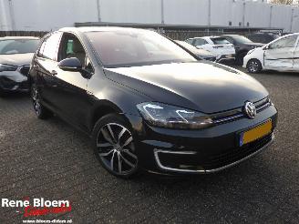 Volkswagen e-Golf  picture 5