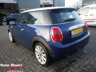 Mini Cooper 1.5 Cooper Chili Serious Business Automaat picture 2