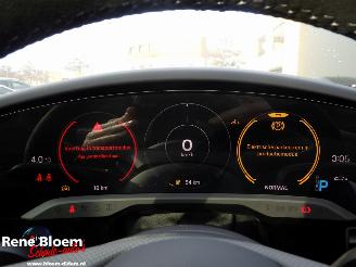 Porsche Taycan GTS Sport Turismo picture 20