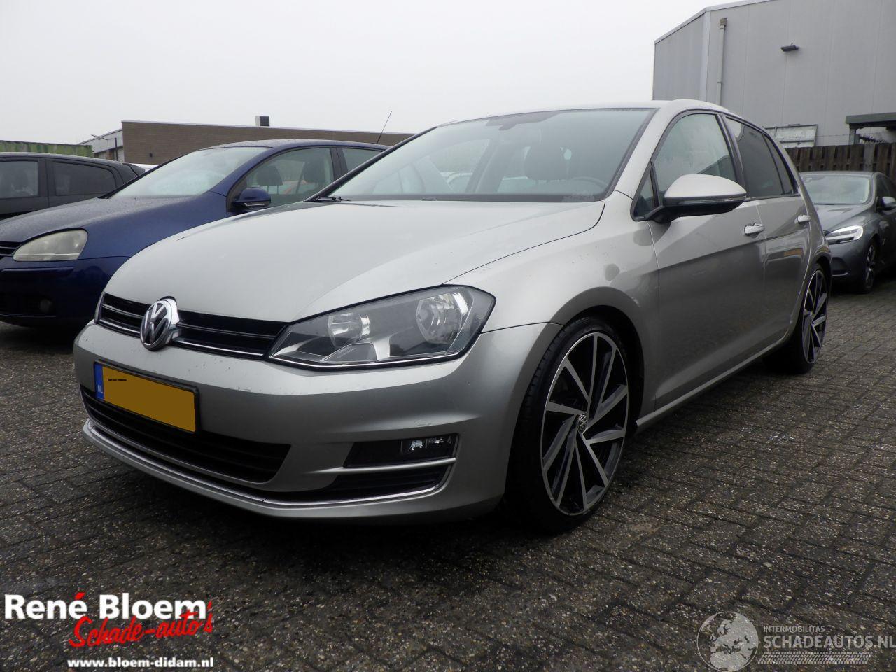 Volkswagen Golf 1.2 TSI HighLine