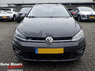Volkswagen Golf 1.6 TDI HighLine R-Line 5drs picture 3