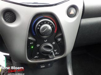 Peugeot 108 1.0 e-VTi Active 5drs Carplay picture 13