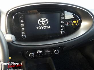 Toyota Aygo X 1.0 VVT0i MT First Airco 5drs picture 15