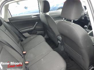 Volkswagen Polo 1.0 MPi Comfortline picture 12