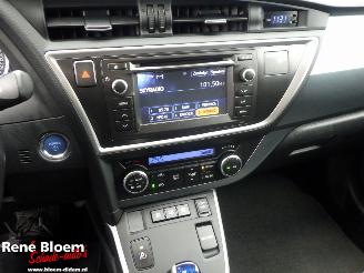 Toyota Auris 1.8 Hybrid Touring Sports picture 17