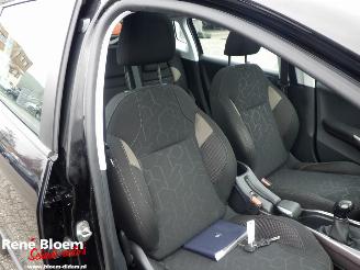 Peugeot 2008 1.2 Puretech Blue Lion Airco 5drs picture 12