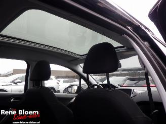 Peugeot 2008 1.2 Puretech Blue Lion Airco 5drs picture 9