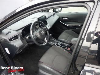 Toyota Corolla 2.0 Hybrid Business Sport picture 14