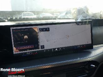 BMW 3-serie 330e X-Drive Full Option picture 20