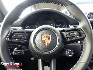 Porsche Macan T Sport Chrono 265pk picture 22