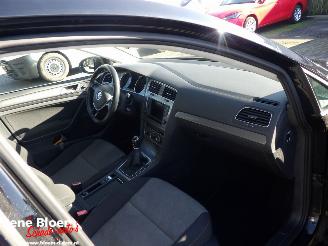 Volkswagen Golf 1.2 TSI Trendline 5drs picture 12