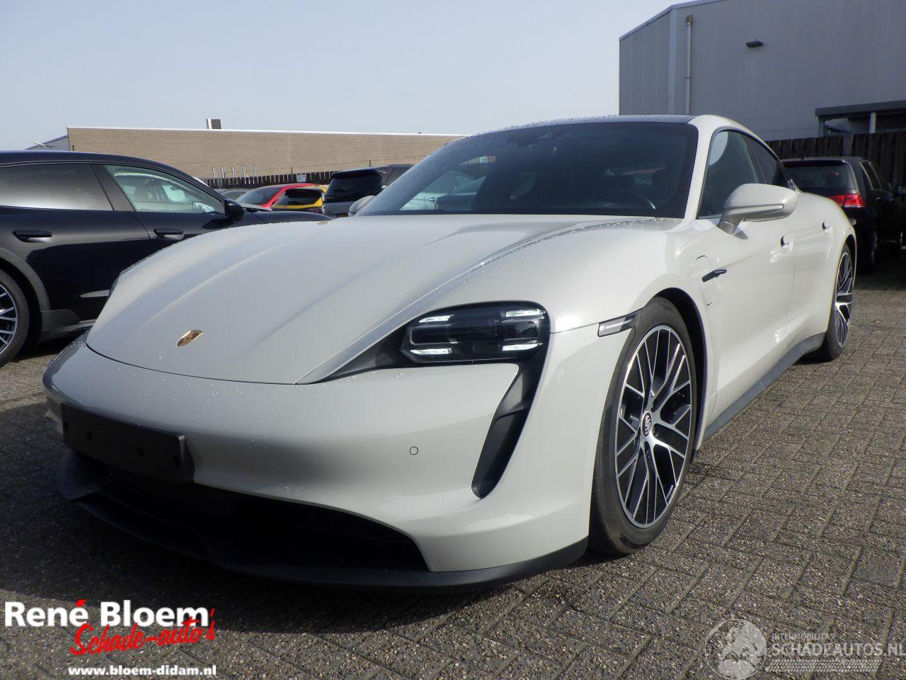 Porsche Taycan 4 84kWh Automaat Full option