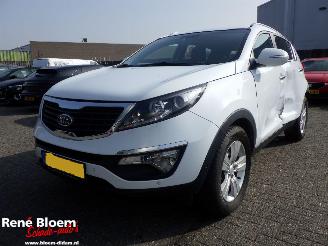 damaged passenger cars Kia Sportage  2014/7