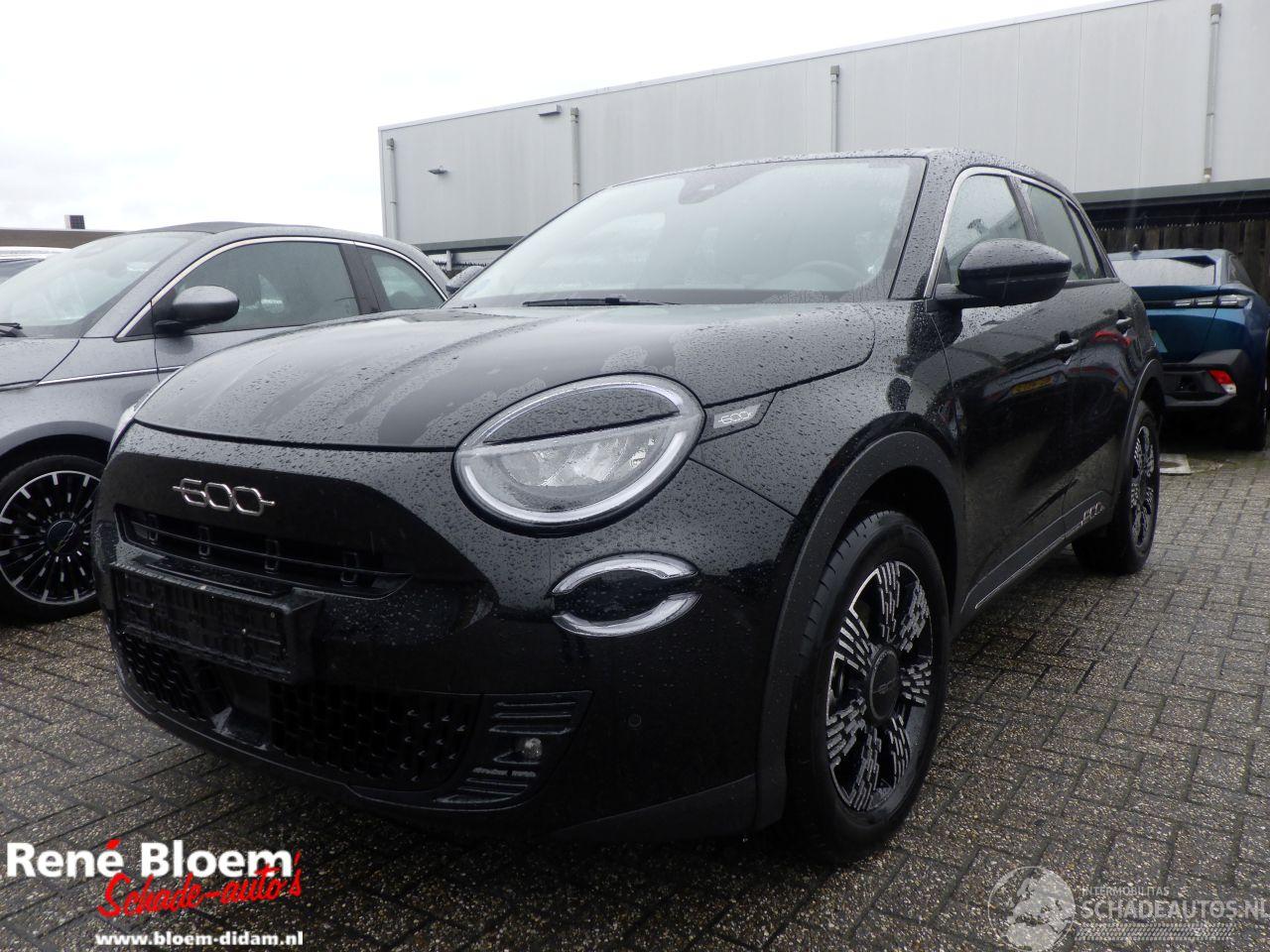 Fiat 600 1.2 Hybrid Automaat