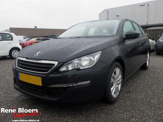 škoda osobní automobily Peugeot 308 1.2 Puretech 110pk 2015/6