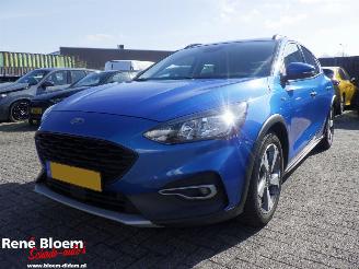 Damaged car Ford Focus 1.0 ECOboost Business Active Navi 2020/2