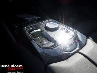 BMW 5-serie 530e Touring picture 13