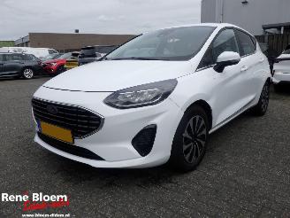 skadebil auto Ford Fiesta 1.0 Ecoboost Hybrid Titanium 2023/2