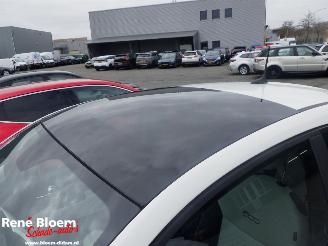 Fiat 500 1.0 Hybrid Dolcevita Airco picture 13