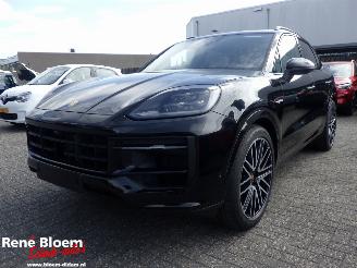 Schadeauto Porsche Cayenne 3.0 E-Hybrid 440pk Full Option 2025/3