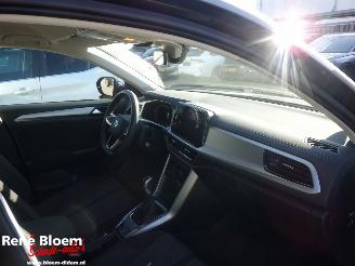 Volkswagen T-Roc 1.0 TSI Life Business 110 pk picture 10