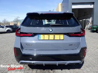 BMW iX1 eDrive20 67kWh 204pk M-pakket Automaat picture 3