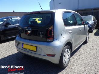 Volkswagen Up! 1.0 5drs Clima picture 21