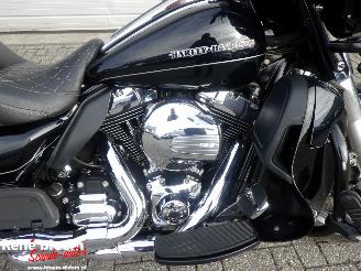 Harley-Davidson Electra Glide Ultra Limited 103 picture 21