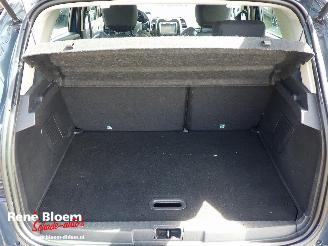 Renault Captur 0.9 TCE Expression CLima 5drs picture 14