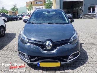 Renault Captur 0.9 TCE Expression CLima 5drs picture 3