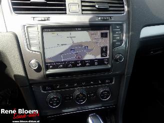 Volkswagen e-Golf e-Golf picture 14