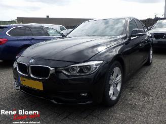 uszkodzony samochody osobowe BMW 3-serie 316D Centennial Executive 116pk 2017/7