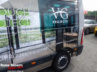 Renault Master T35 2.3 DCI 135 L3H2 Work Edition 135pk picture 12