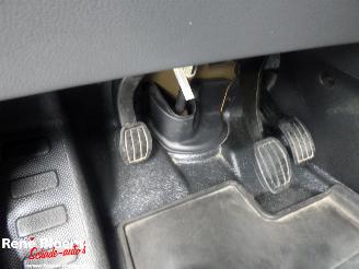 Peugeot Expert 2.0 BlueHDI 120 Premium Pack picture 13