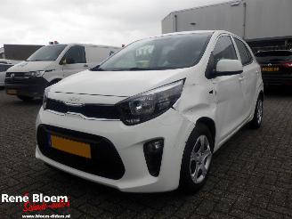 skadebil auto Kia Picanto 1.0 DPi ComfortLine 5p Airco 2023/7